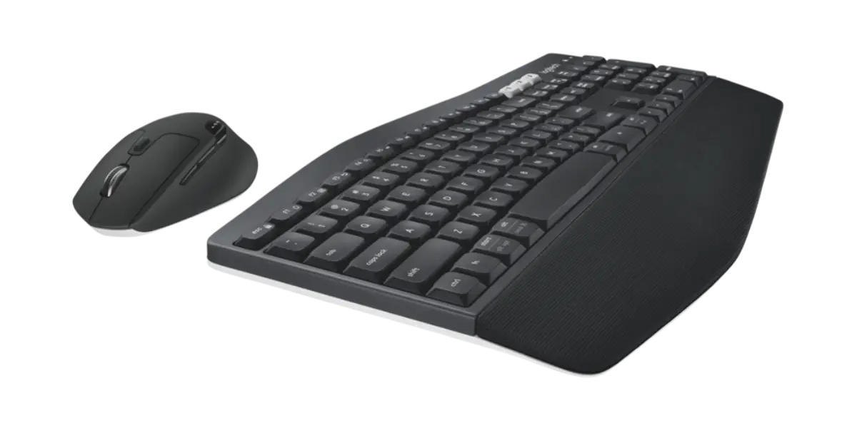 Logitech MK850 Performance combo — genuine stock at IT World Trading, Bur Dubai, Dubai.